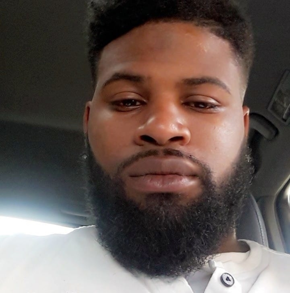 Meet your Posher, Corey
